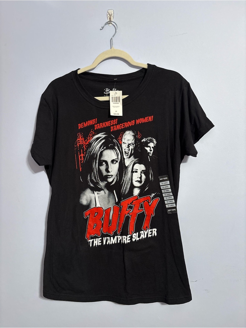 Buffy The Vampire Slayer Black Graphic Tee NWTs hot topic 2XL vintage